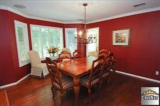 4th image of 1100 Earlham Ct