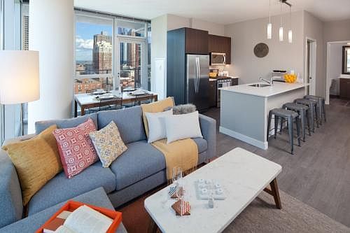 1st image of 1000 S Clark St #01-0701