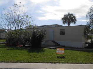 325 Silverstream Cir, Fort Pierce, FL 34946