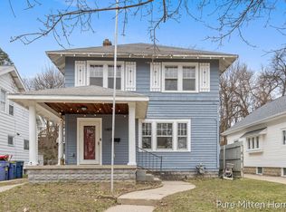1409 Escott Ave NW, Grand Rapids, MI 49504