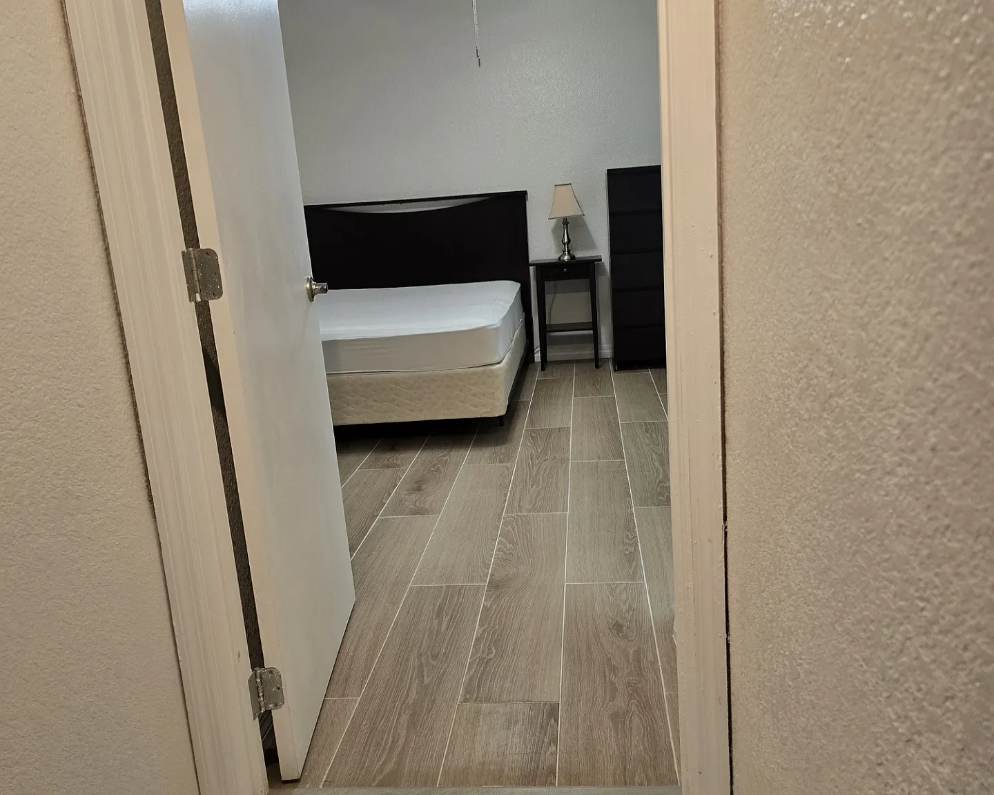 2 bed, 988 sqft, $1,000 — Photo 2