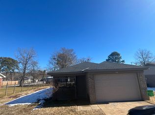 307 Harris Cir, Russellville, AR 72802