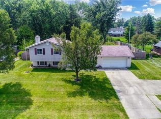 7590 Mark Ave, Dayton, OH 45424
