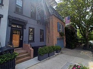 596 Carroll St FLOOR 3, Brooklyn, NY 11215