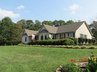 3321 Parsons Bend Rd, Columbia, TN 38401