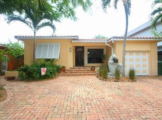 3530 Crystal Ct, Miami, FL 33133