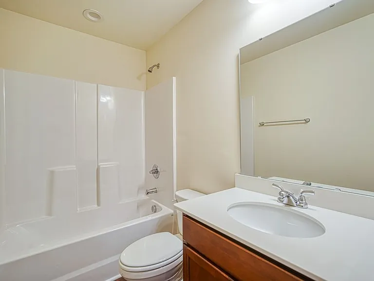 580 Millsgate Cir — Photo 38