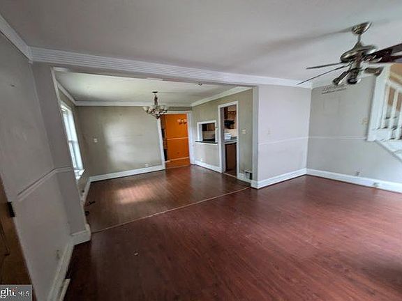 3rd image of 332 Atlantic Ave