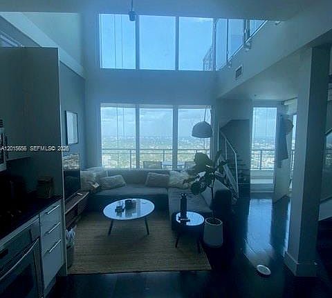 2nd image of 60 SW 13th St APT 4611