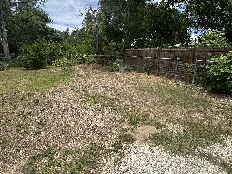 115 Plainview Dr — Photo 25