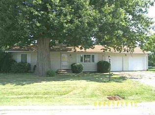 1427 Wooster Rd #E, Winona Lake, IN 46590