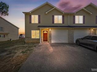 1835 Woodland Trl, Farmington, MO 63640