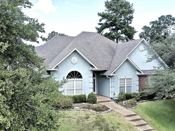 300 Bordeaux Dr, Clinton, MS 39056