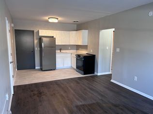 97 Fern St APT 10, Naugatuck, CT 06770