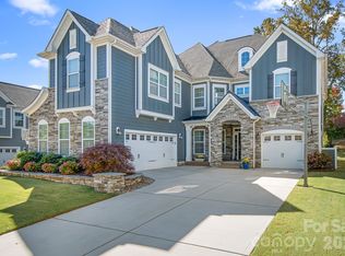 12602 Old Westbury Dr, Cornelius, NC 28031