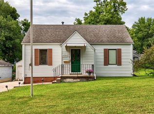 1106 Elder Ln, Des Moines, IA 50315