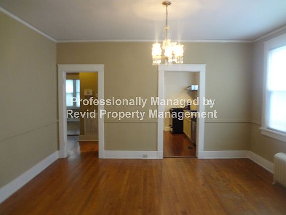 4th image of 29 N Cox St #31