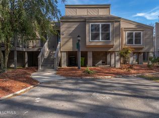 7152 Windward Dr, New Bern, NC 28560