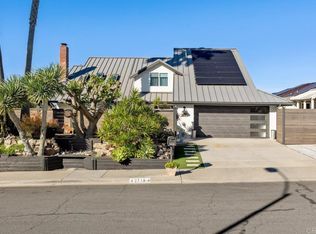 2718 Socorro Ln, Carlsbad, CA 92009