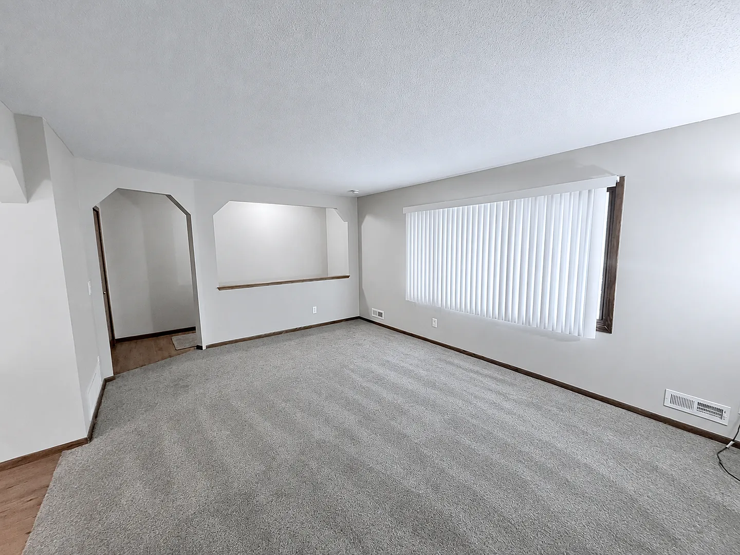 8820-8822 Griggs Ave — Photo 3