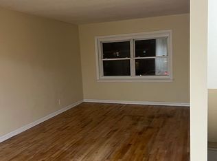 4185 E Tremont Ave #2B, Bronx, NY 10465