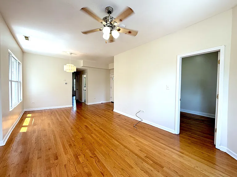 842 N Avers Ave #2 — Photo 4