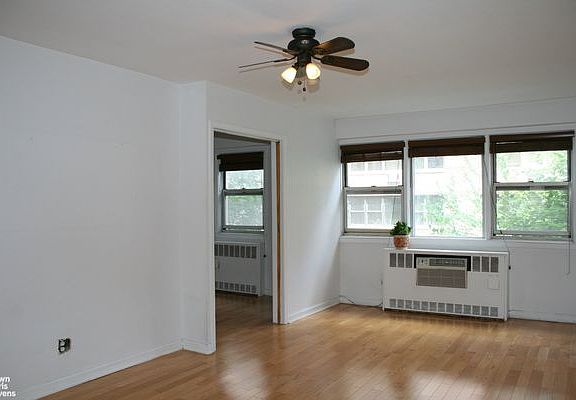 3rd image of 245 E 35th St APT 6K