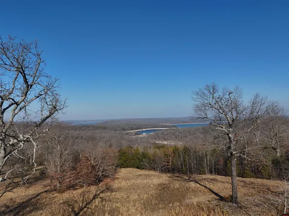 2102 Sycamore Springs Rd, Mountain Home, AR 72653