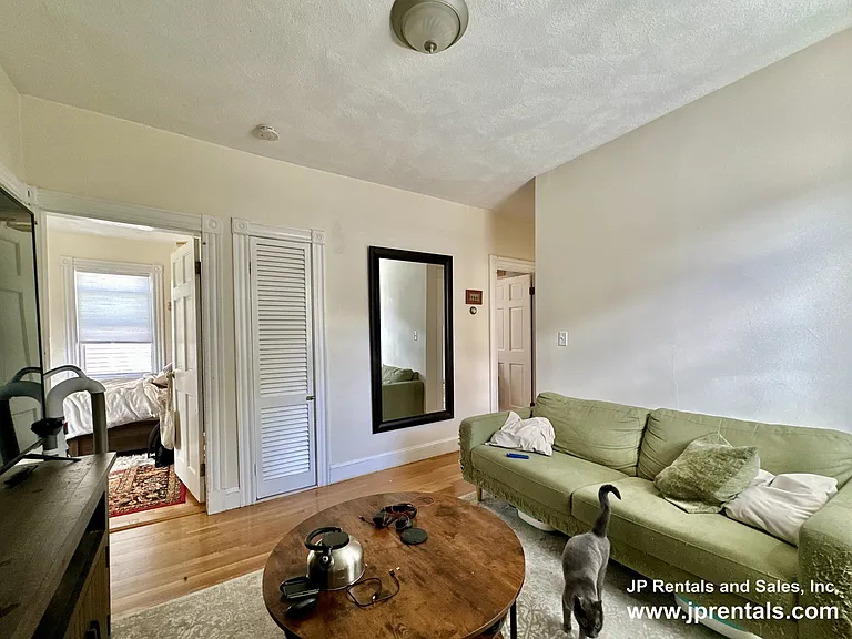 15 Germania St #3 — Photo 5