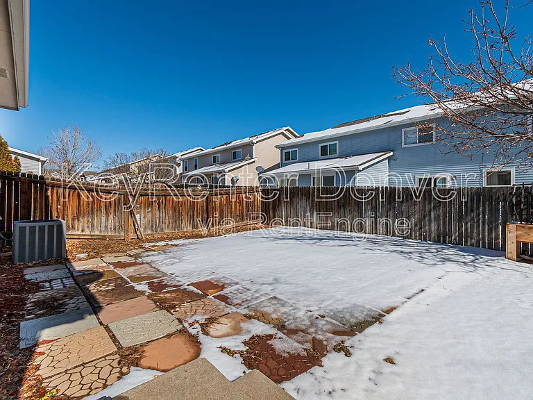 10968 York St — Photo 25