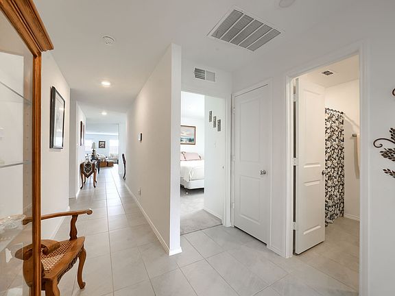 4th image of 1318 Eldridge Pond St
