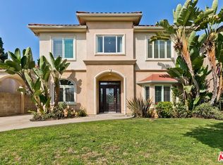 209 S Swall Dr, Beverly Hills, CA 90211