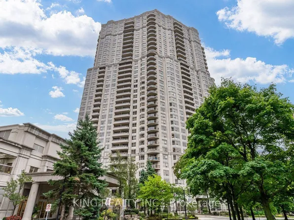 25 Kingsbridge Garden Cir, Mississauga, ON