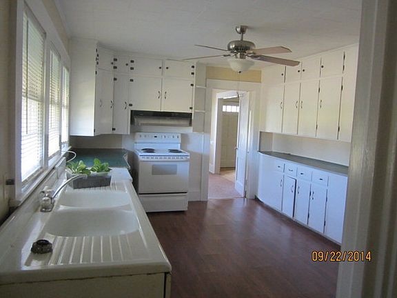 3rd image of 9436 Red Oak Blvd