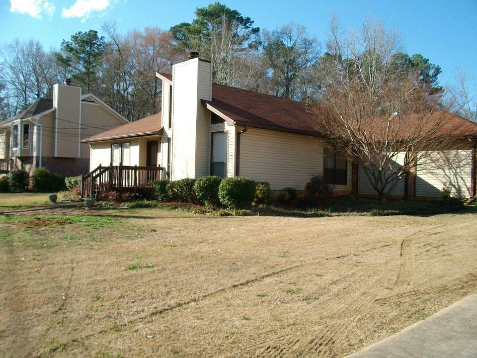 1st image of 5105 Shamrock Dr