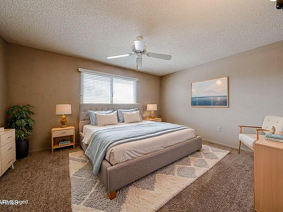 3rd image of 13319 W HARDWOOD Drive W