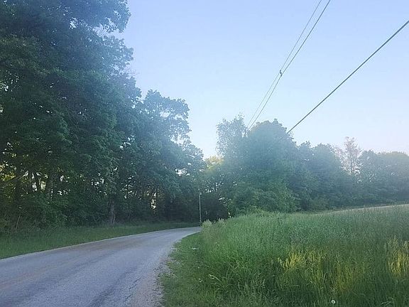 5th image of 22507 Airline Rd