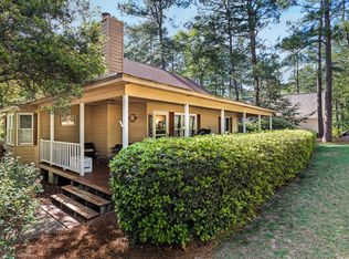 1204 Hardister St, Aberdeen, NC 28315