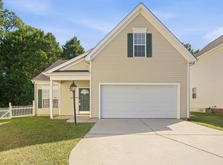 2716 Lead Crystal Ct, Raleigh, NC 27610