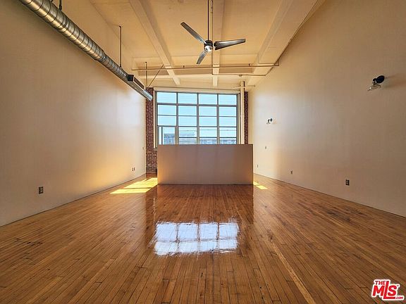 5th image of 1850 Industrial St APT 306