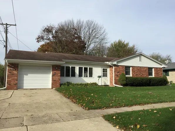806 Wisconsin Ave, Mendota, IL 61342