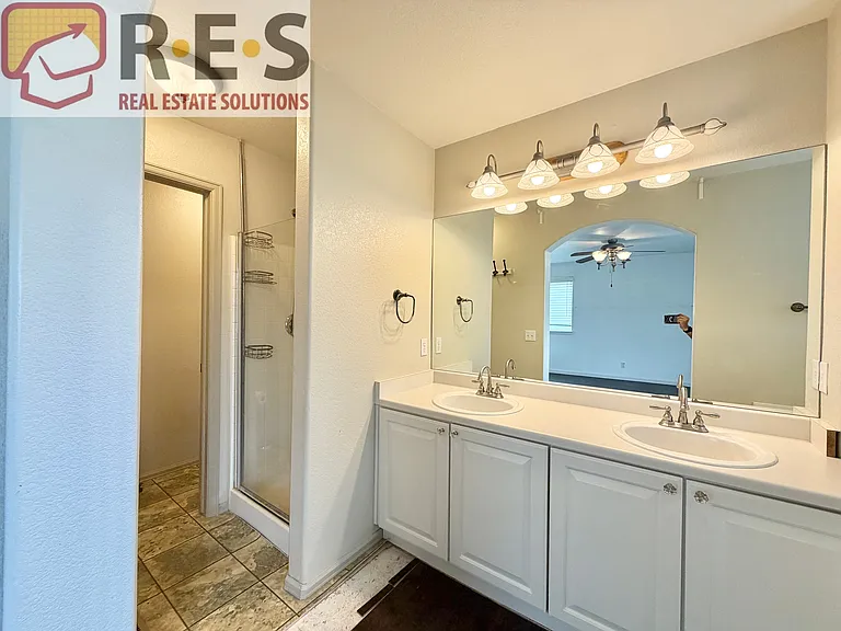 10797 Madison Way — Photo 6