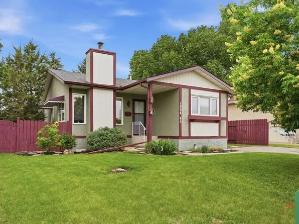 1008 61st St NW, Edmonton, AB T6L 2G5