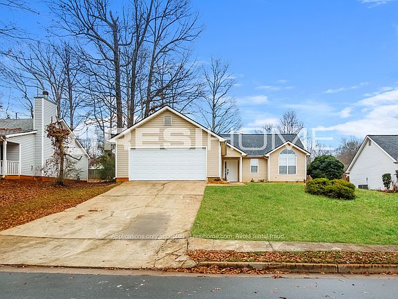 3rd image of 188 Regency Park Dr