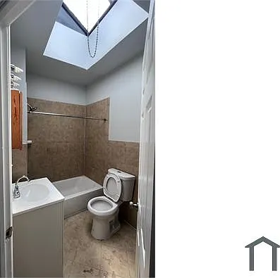 2530 Nicholas St — Photo 8