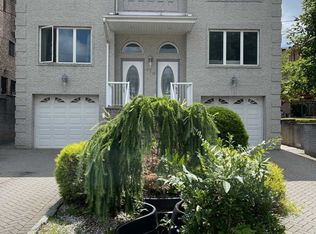 510 Roff Ave #B, Palisades Park, NJ 07650