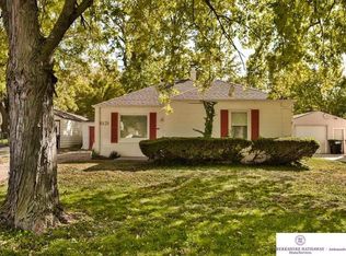 6121 Evans St, Omaha, NE 68104