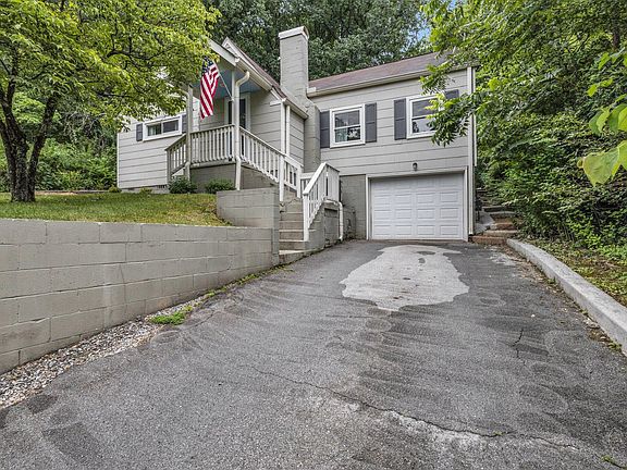 3rd image of 4306 Fitehaven Dr