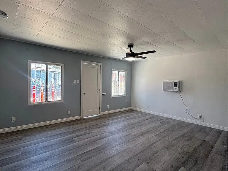3520 W 111th Pl — Photo 15