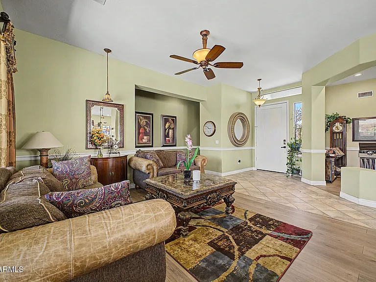 765 W Ebony Way — Photo 8